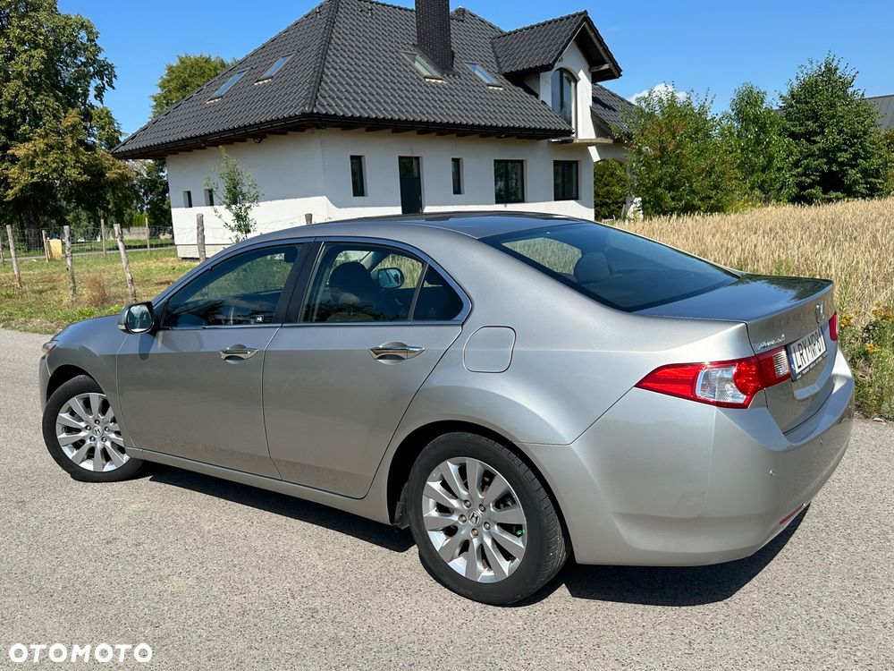 Honda Accord 2.0 Elegance - 31