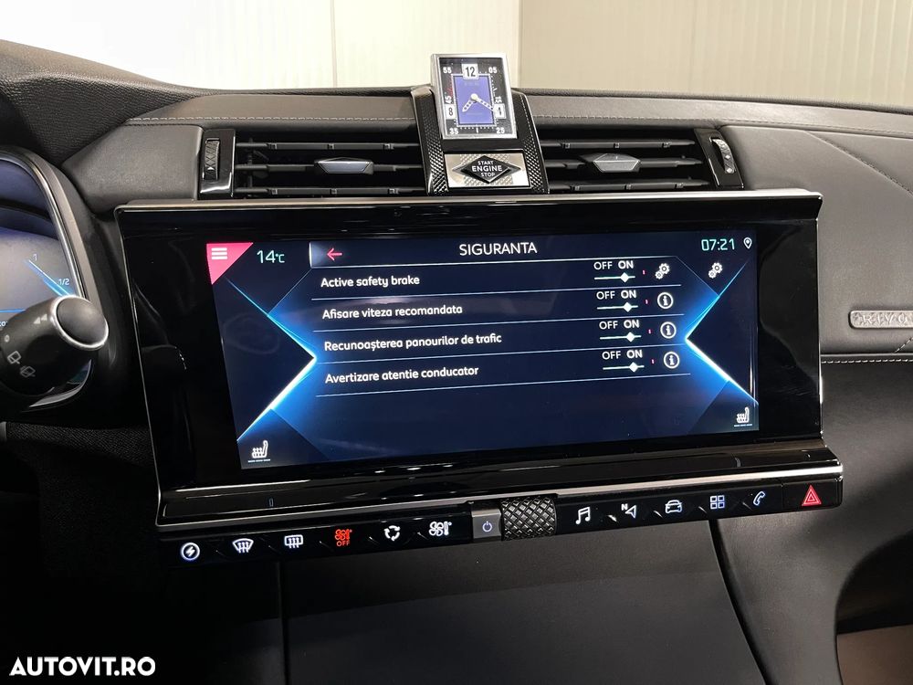 DS Automobiles DS 7 Crossback - 24