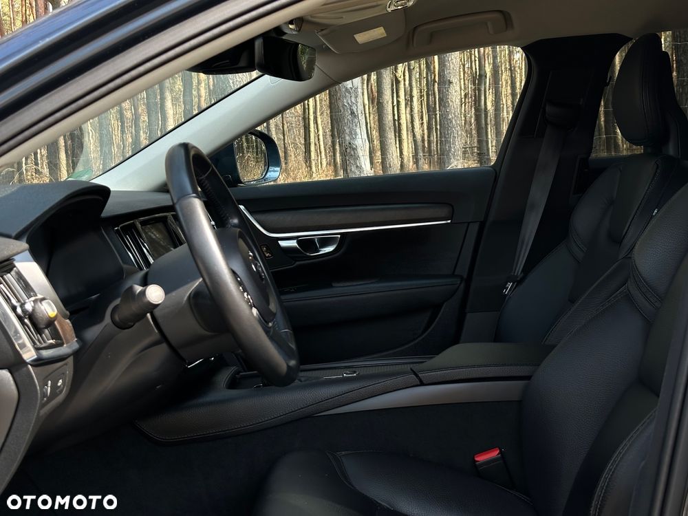 Volvo V90 D5 SCR AWD Momentum - 18