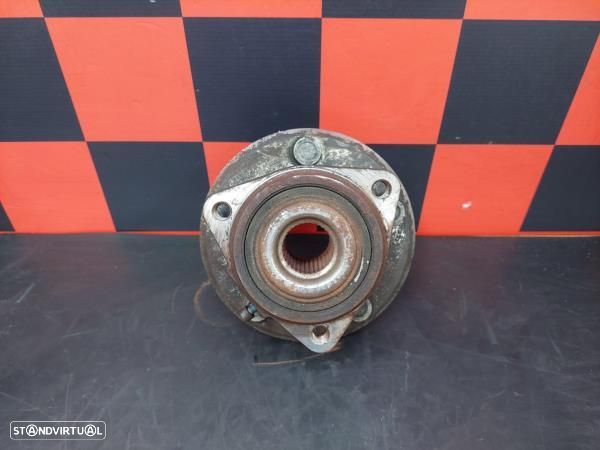 Cubo De Roda Frente Direito Jeep Wrangler Iii (Jk) - 1