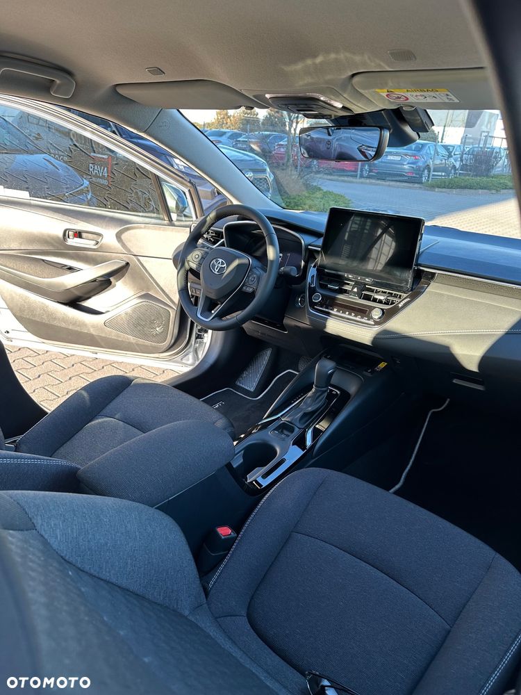 Toyota Corolla 1.8 Hybrid Comfort - 9
