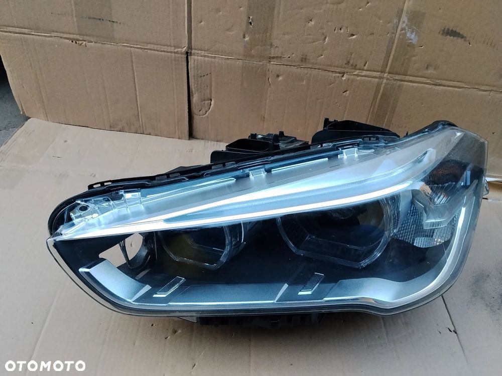 Lampa Lewa Full LED BMW X1 F48 przed lift Europa - 1