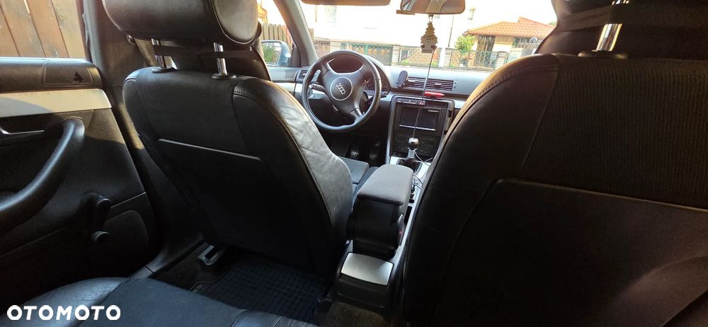 Audi A4 Avant - 9