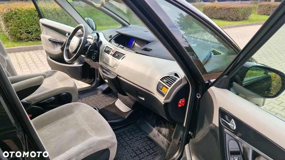 Citroën C4 Grand Picasso 2.0 HDi Impress Exclusive MCP - 18