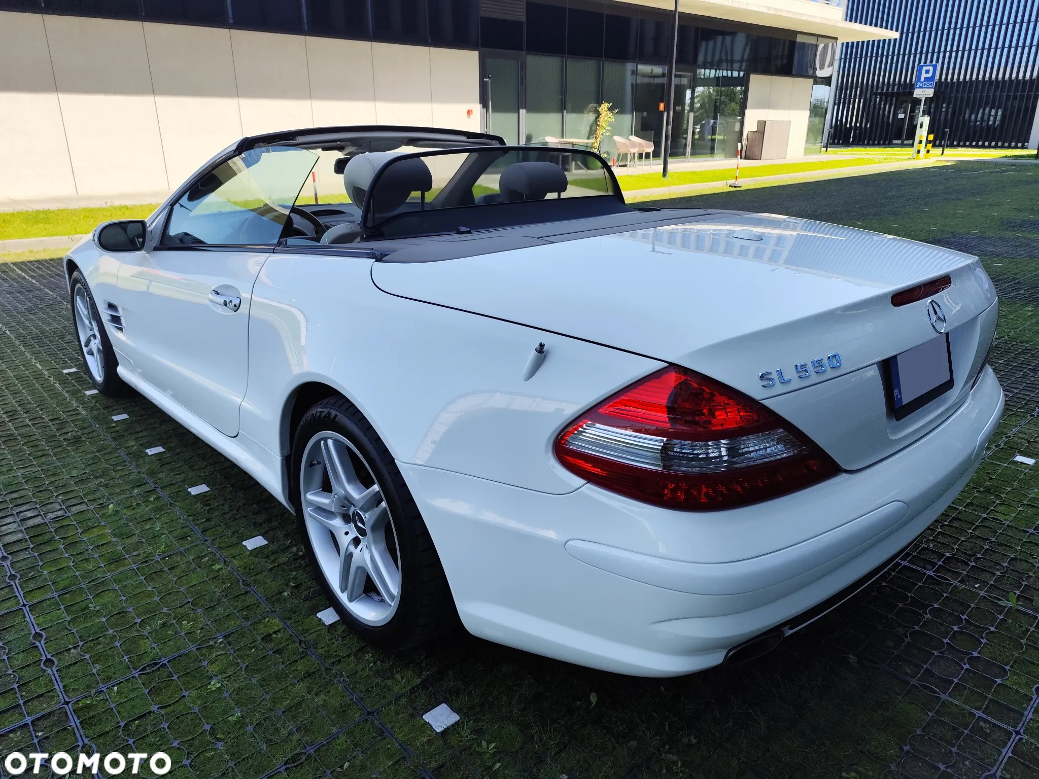 Mercedes-Benz SL - 6