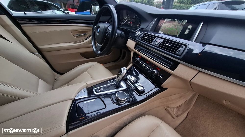 BMW 520 d Line Luxury Auto - 28