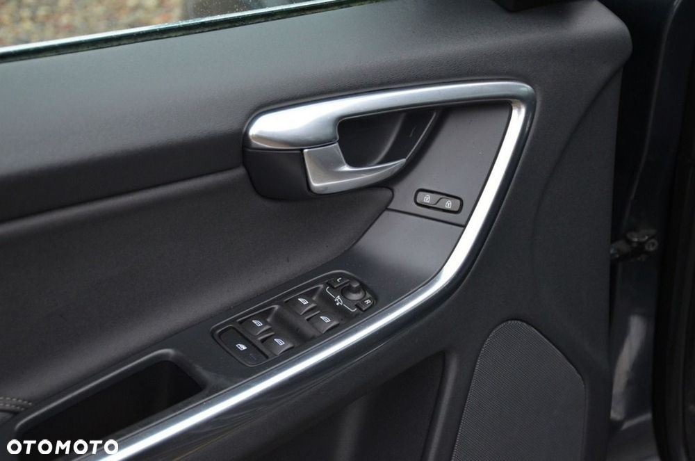 Volvo XC 60 - 20