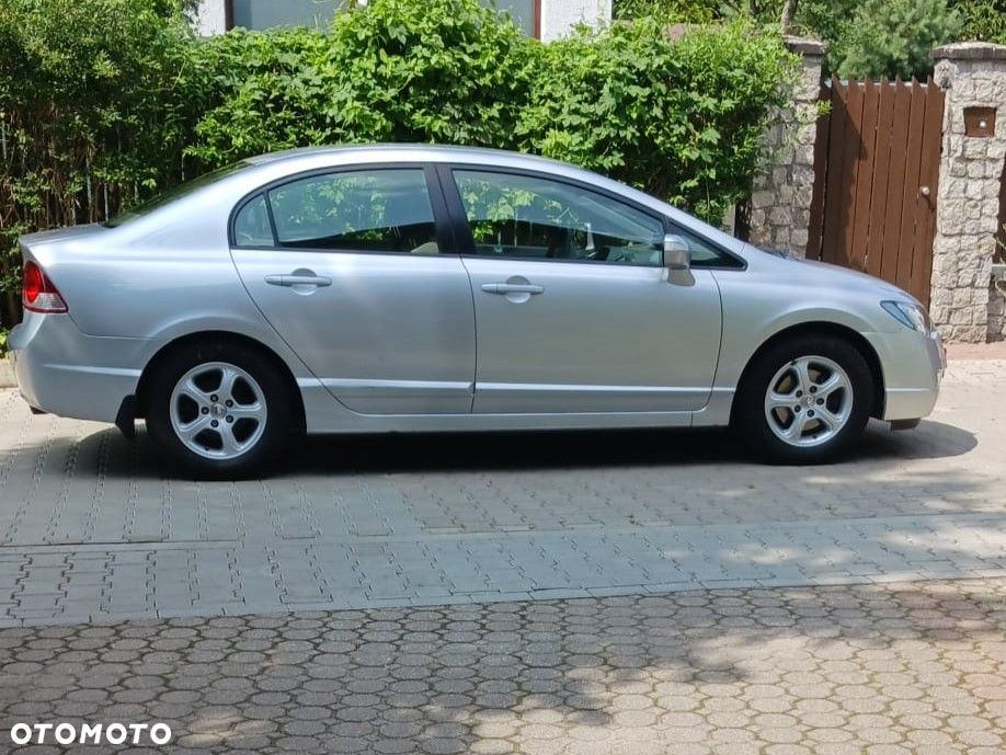 Honda Civic 1.8 Comfort - 2