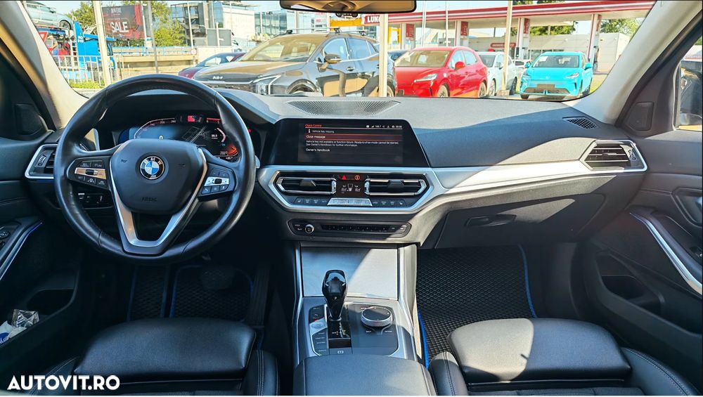 BMW Seria 3 320d xDrive Aut. Luxury Line - 9