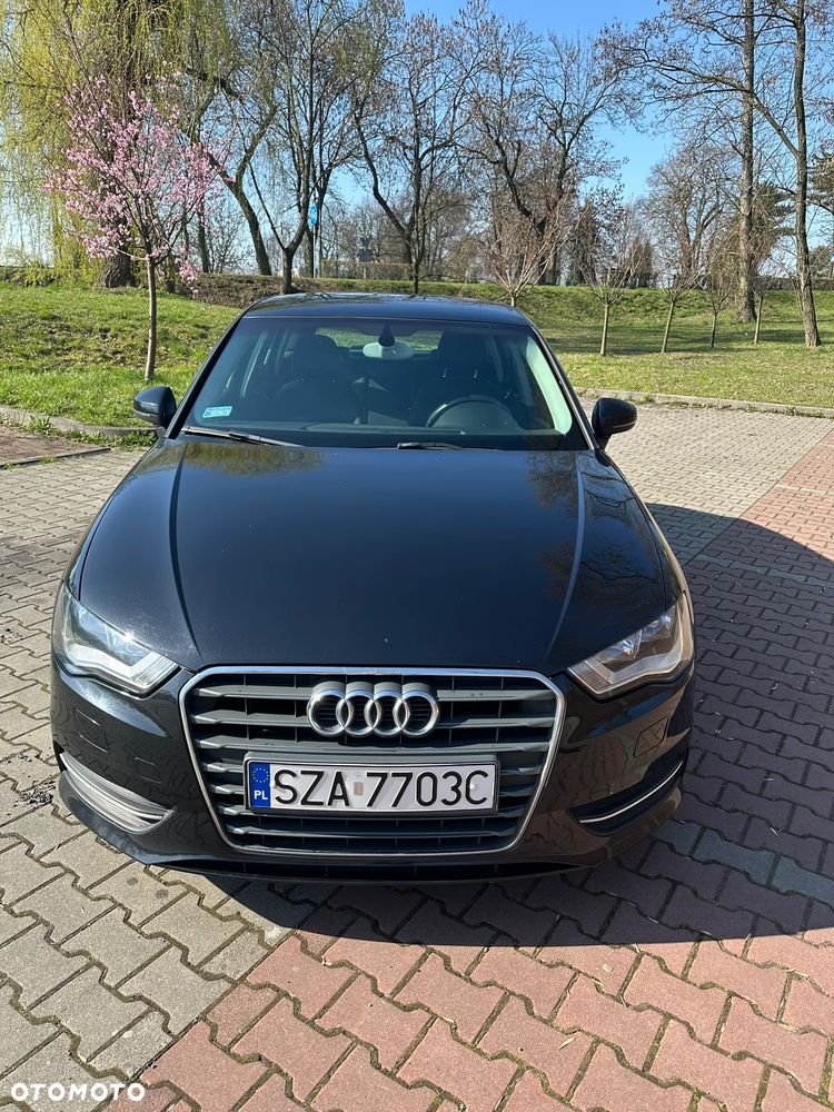 Audi A3 Sportback 1.6 TDI Attraction - 15