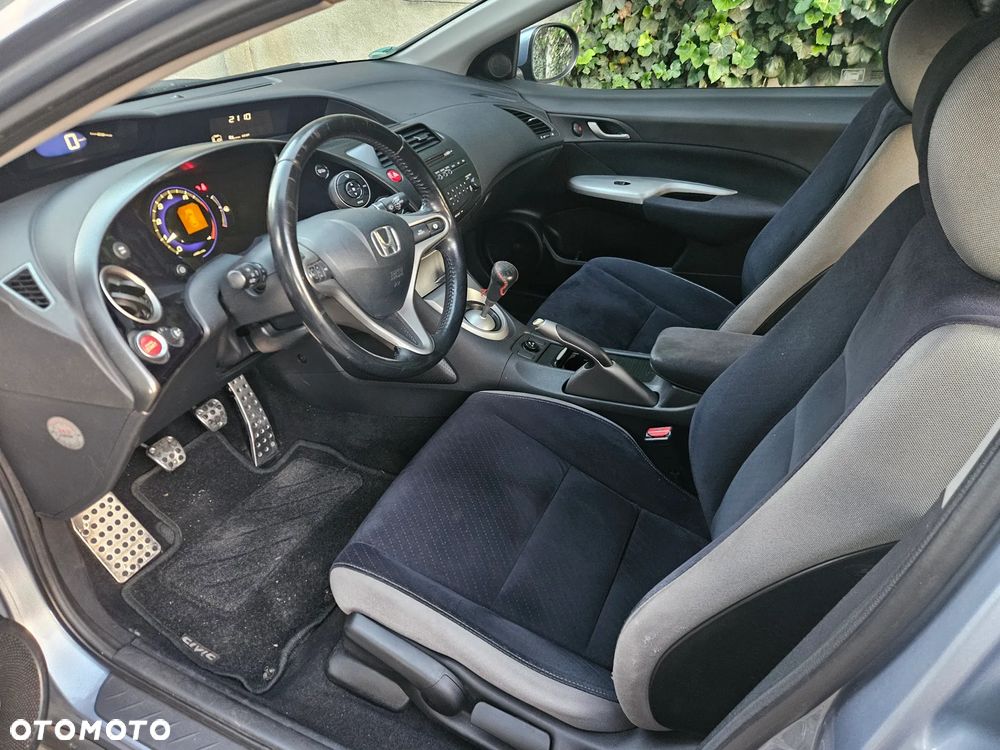 Honda Civic 1.4i-DSi Sport - 9