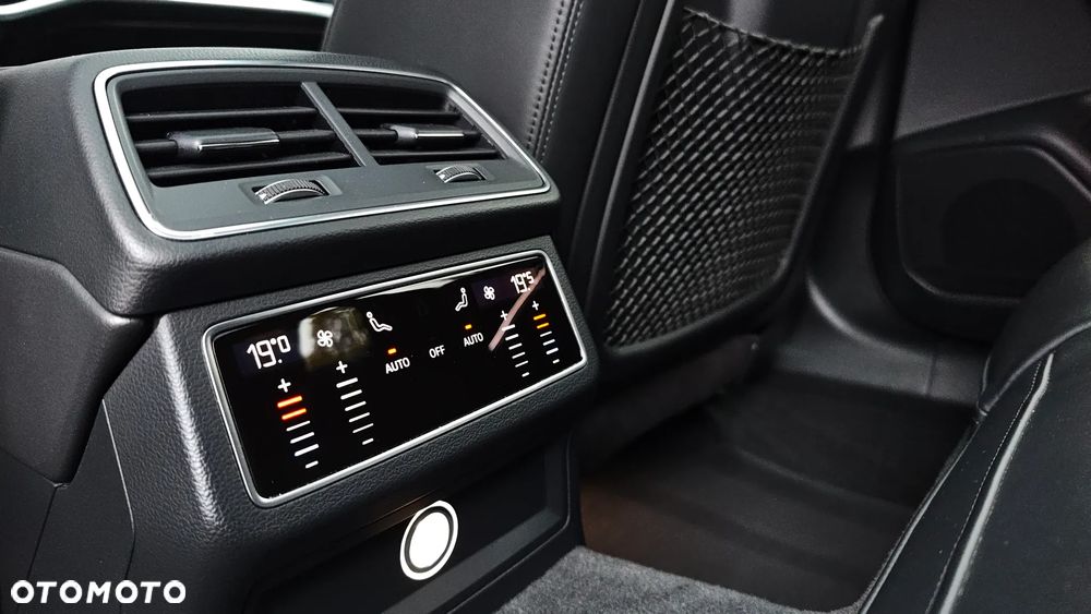 Audi A6 Avant 50 TDI quattro tiptronic - 30