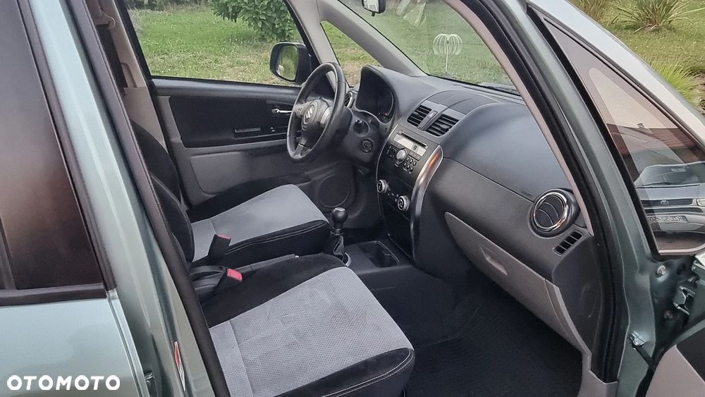 Suzuki SX4 1.6 VVT 4x4 Limited - 30