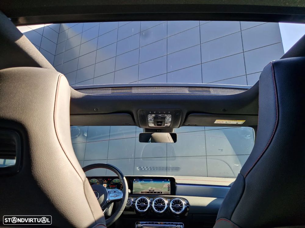 Mercedes-Benz CLA 250 e Shooting Brake AMG Line - 10
