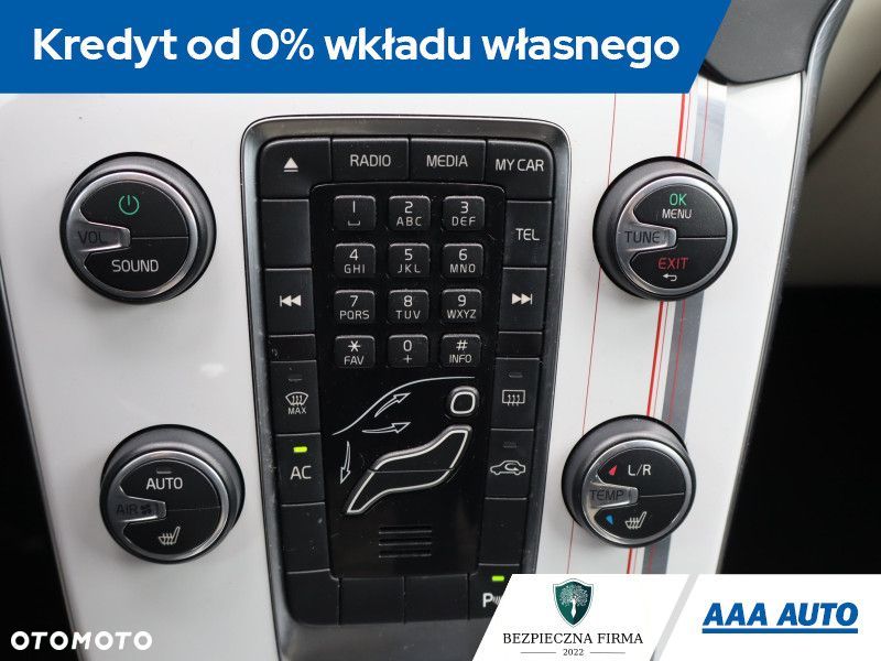Volvo V40 - 14