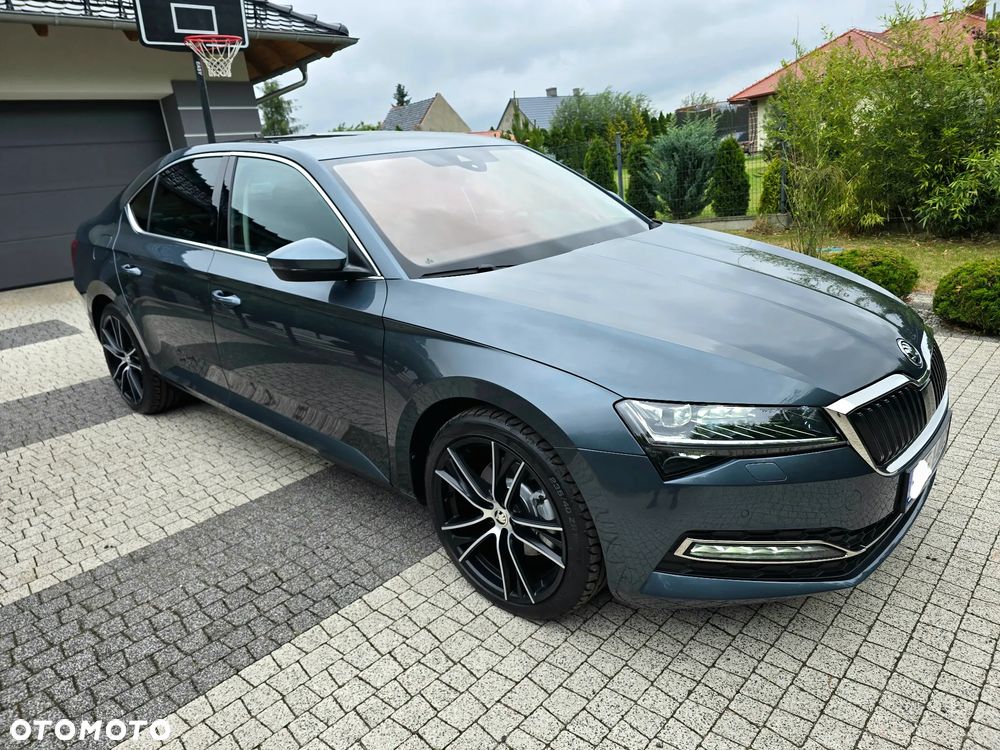 Skoda Superb 2.0 TDI SCR Style DSG - 38