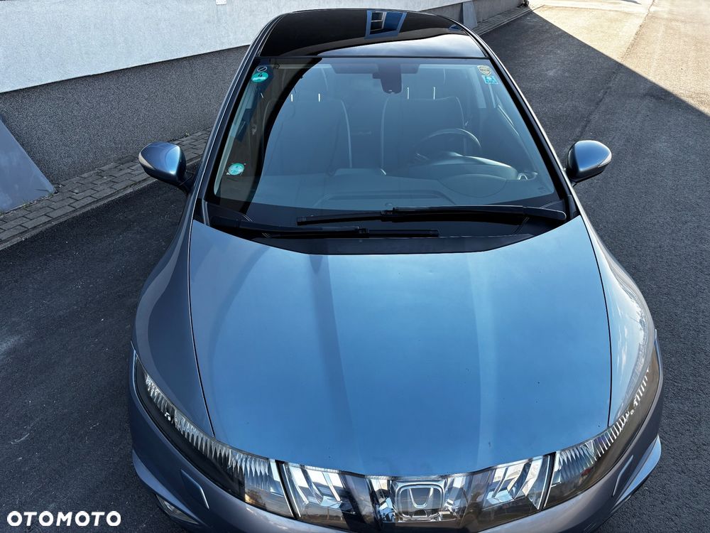 Honda Civic 1.8 Executive - 18