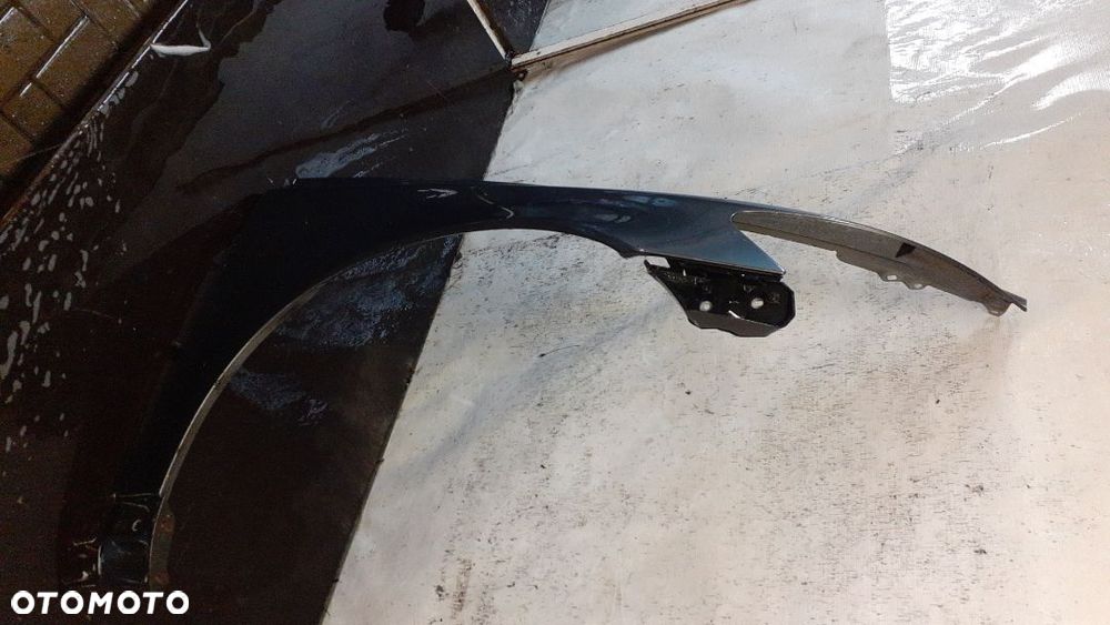 * VOLVO V50 S40 2 II 2004 - 2012 BŁOTNIK PRZEDNI PRAWY 466-46 - 2