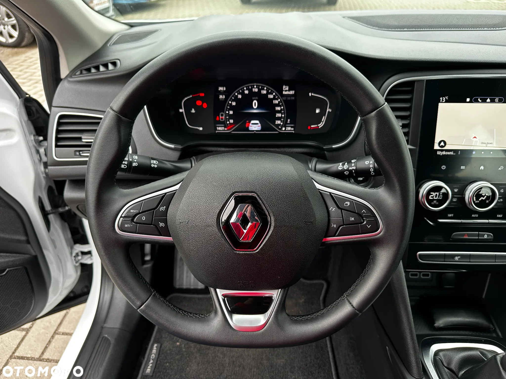 Renault Megane - 8