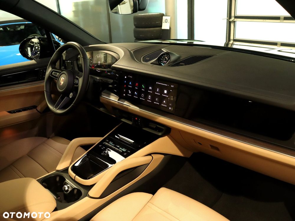 Porsche Cayenne Standard - 18