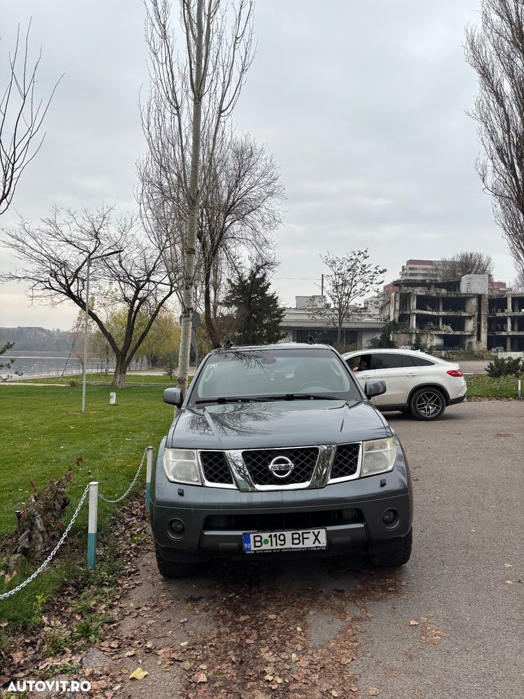 Nissan Pathfinder 2.5 dCi Comfort - 6