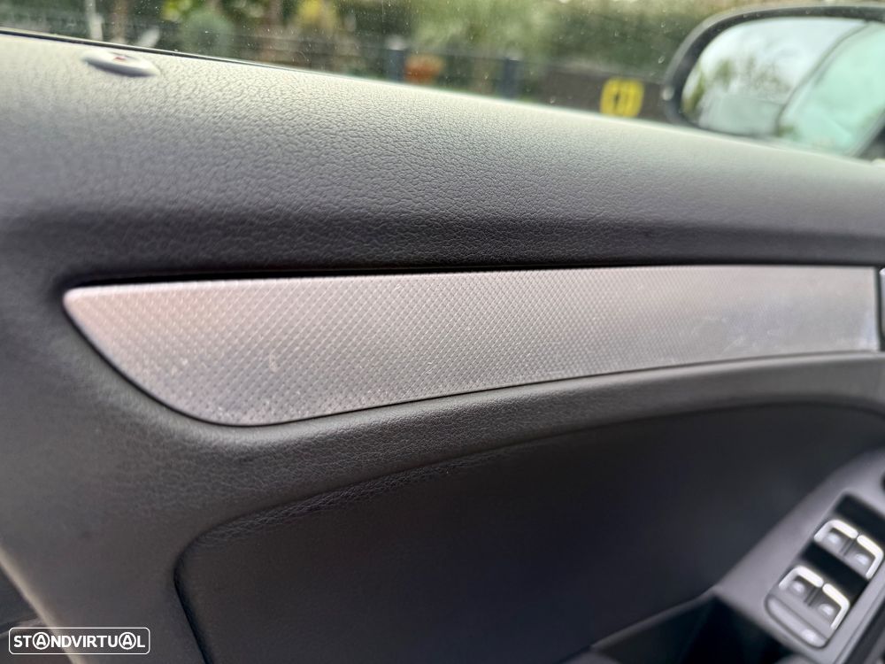 Audi A4 Avant 2.0 TDi S-line - 40