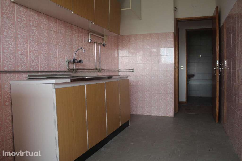 Apartamento T3 em zona de Monte Formoso - Grande imagem: 3/9