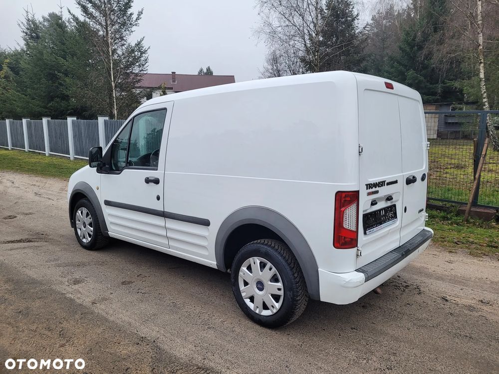 Ford Turneo Connect - 4
