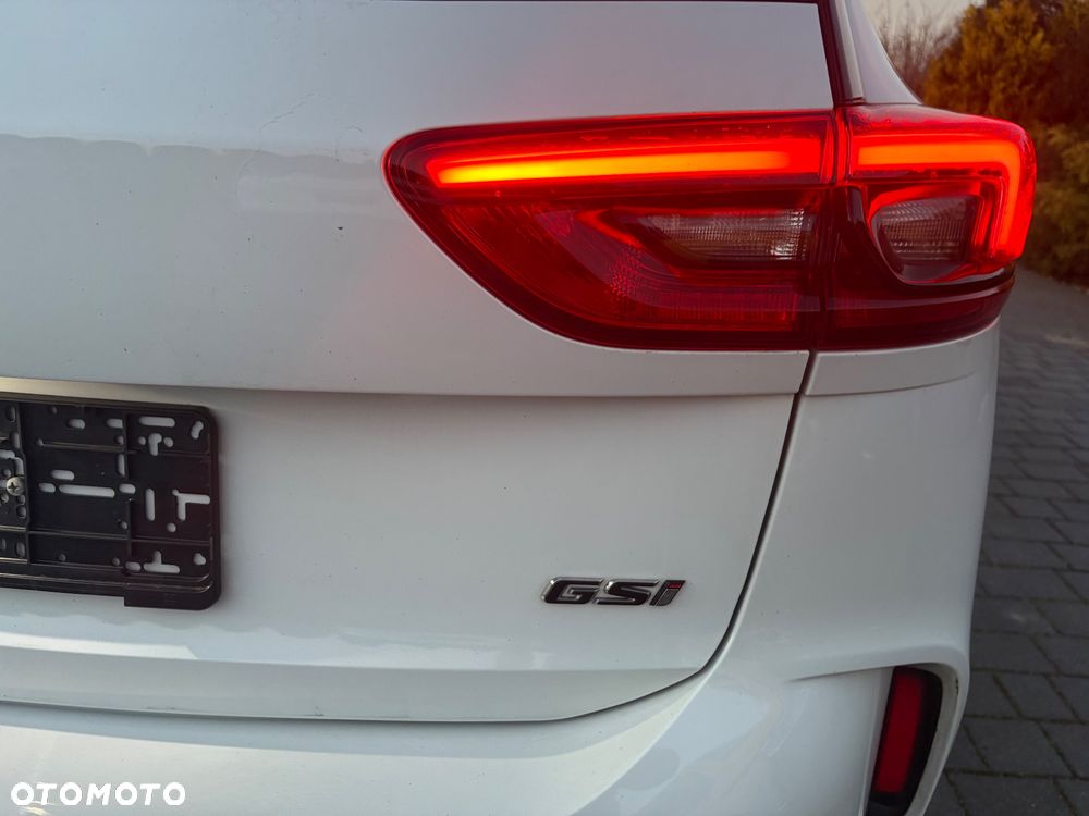 Opel Insignia 2.0 Direct InjectionTurbo GSI - 40