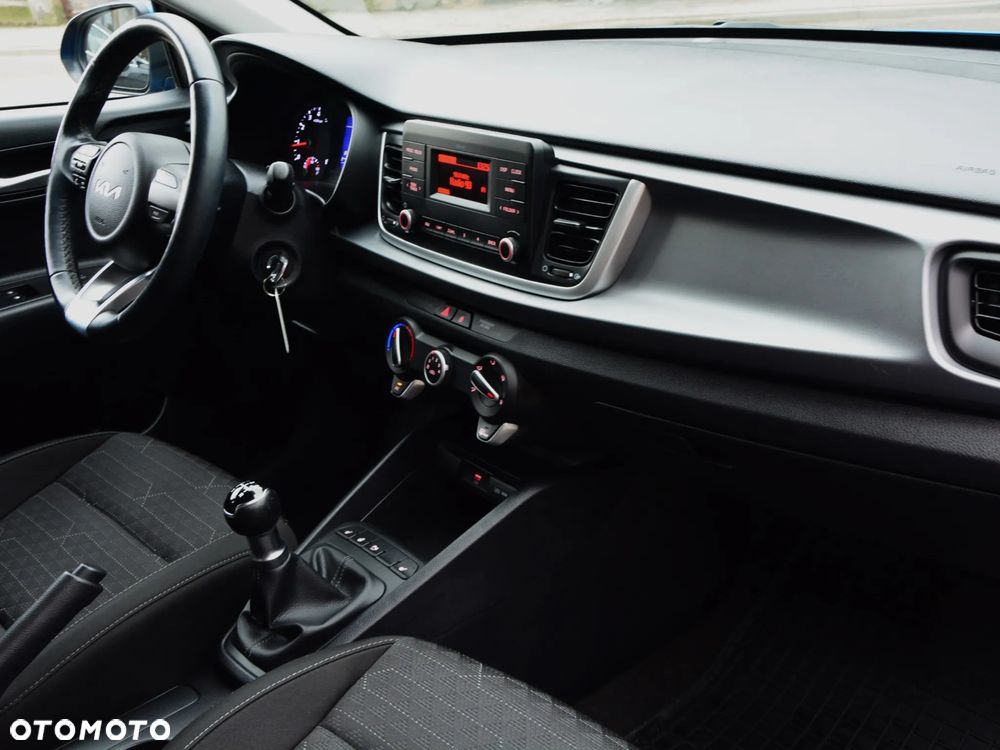 Kia Rio 1.2 M - 32