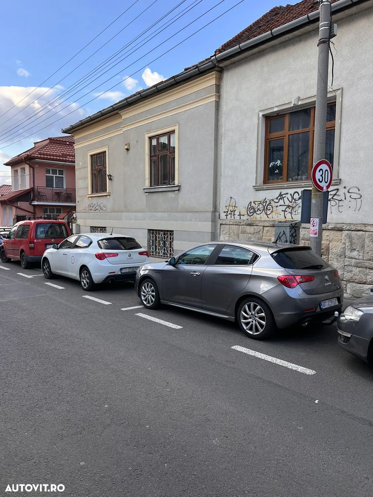 Alfa Romeo Giulietta 1.4 TB 16V Multiair - 10