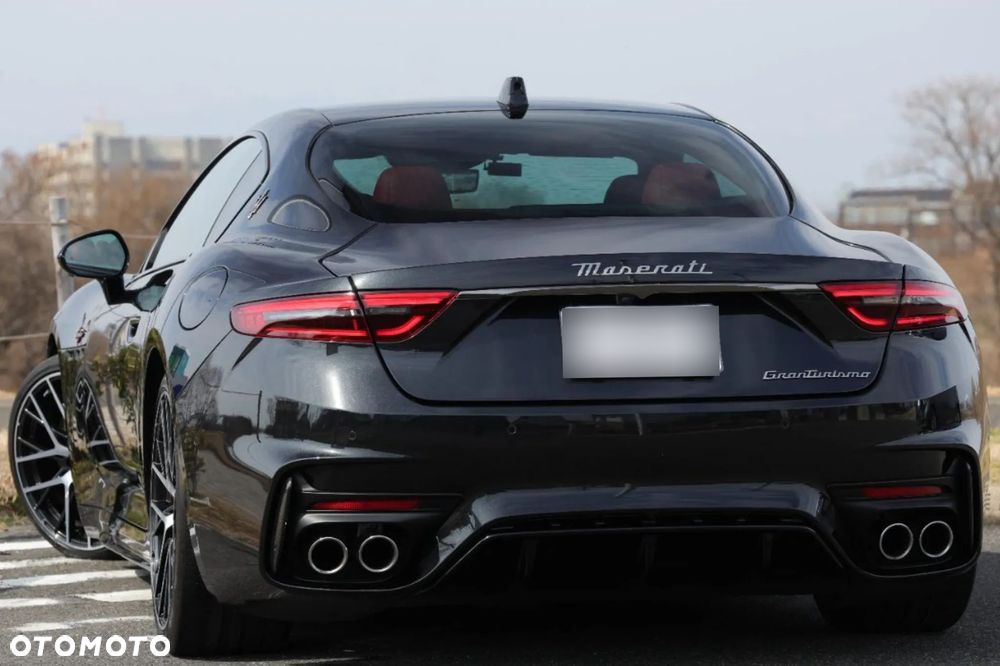 Maserati GranTurismo Trofeo - 10