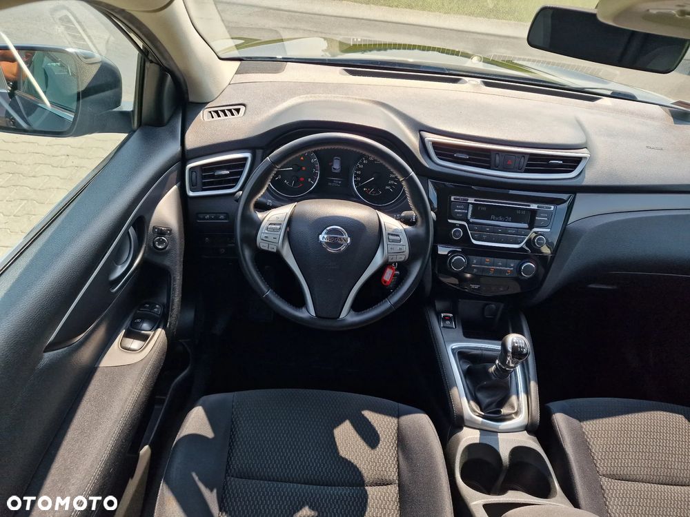 Nissan Qashqai 1.2 DIG-T N-Connecta EU6 - 20