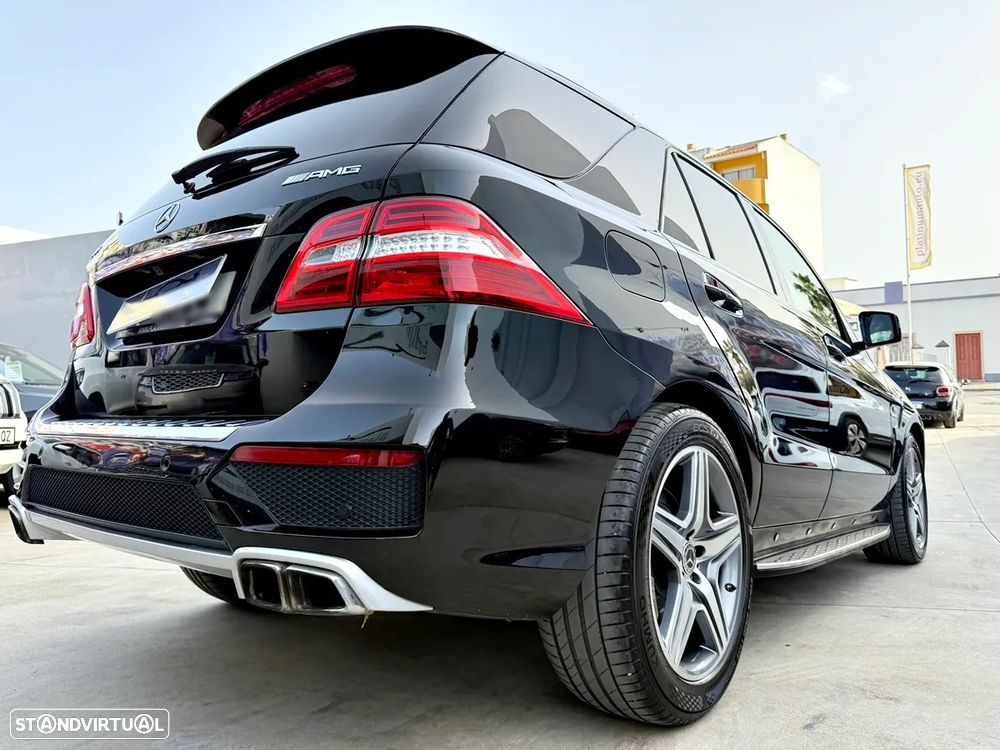 Mercedes-Benz ML 63 AMG 4Matic SpeedshiftFT 7G-TRONIC Performance Package - 47