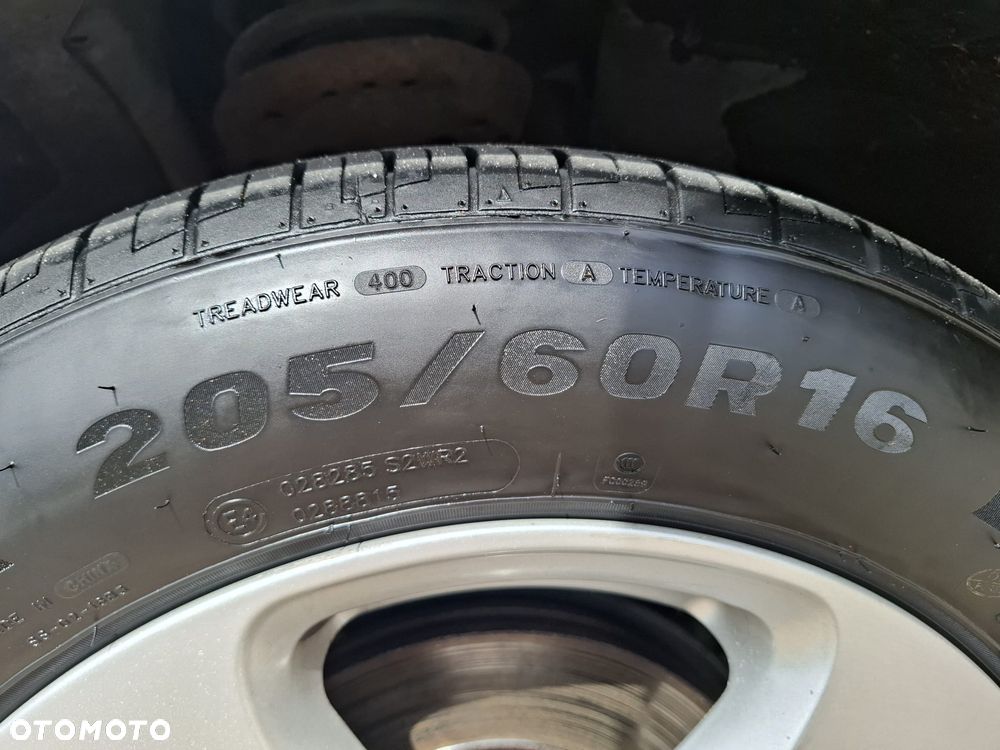 Opel Astra 1.4 Turbo ecoFLEX Start/Stop - 25