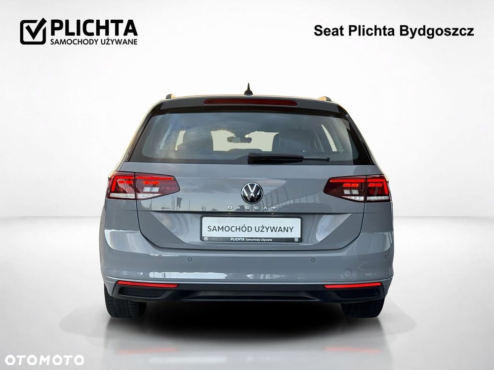Volkswagen Passat Variant 2.0 TSI Business DSG - 5