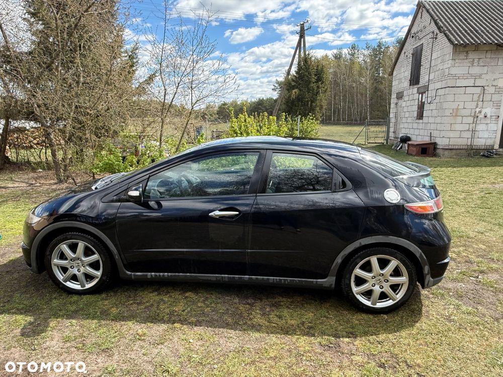 Honda Civic 1.8 Comfort - 3