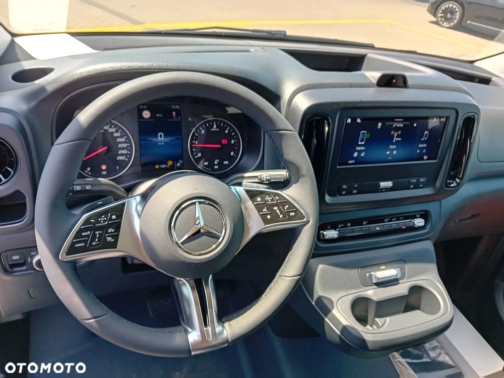Mercedes-Benz Vito - 8