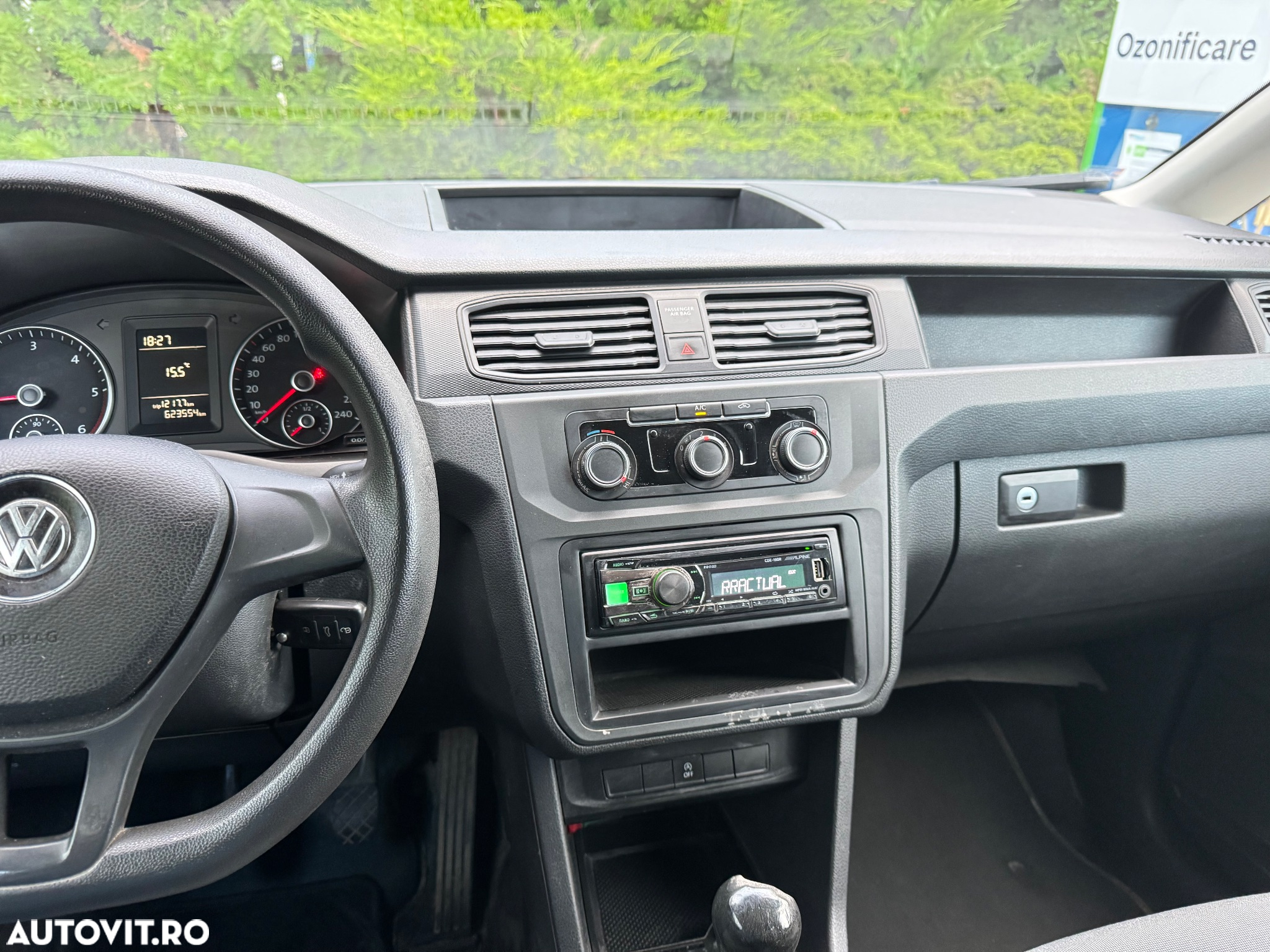 Volkswagen Caddy - 13