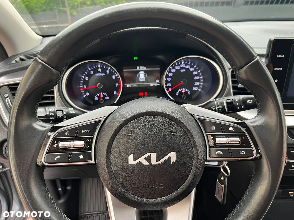 Kia Ceed 1.5 T-GDI M - 16