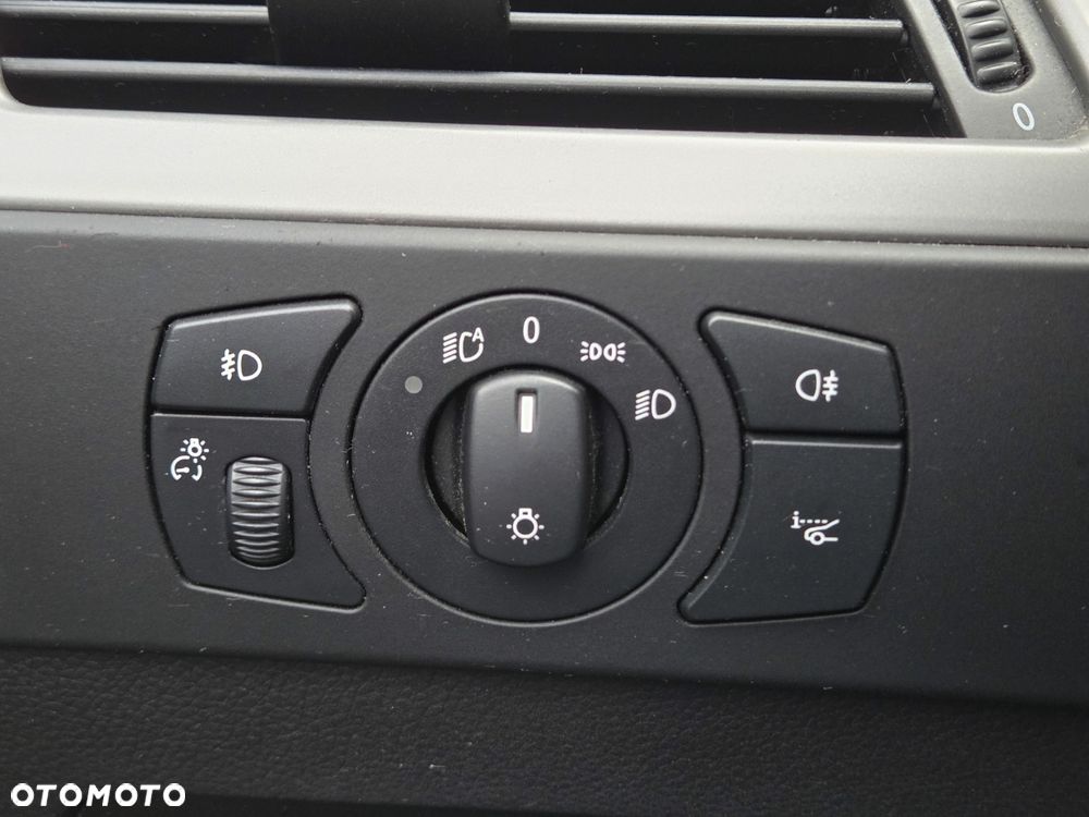 BMW Seria 5 - 28