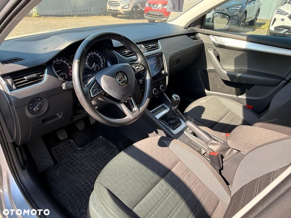 Skoda Octavia 1.6 TDI SCR Ambition - 26