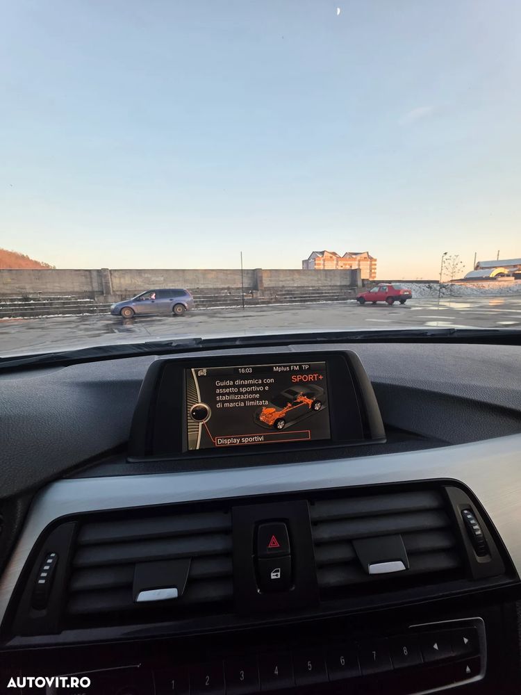 BMW Seria 3 320d - 29