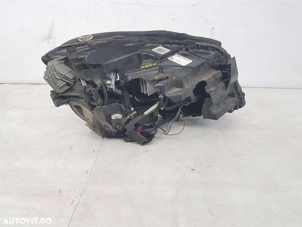 Far stanga full led Mercedes GLA X156 dupa 2015 - 6