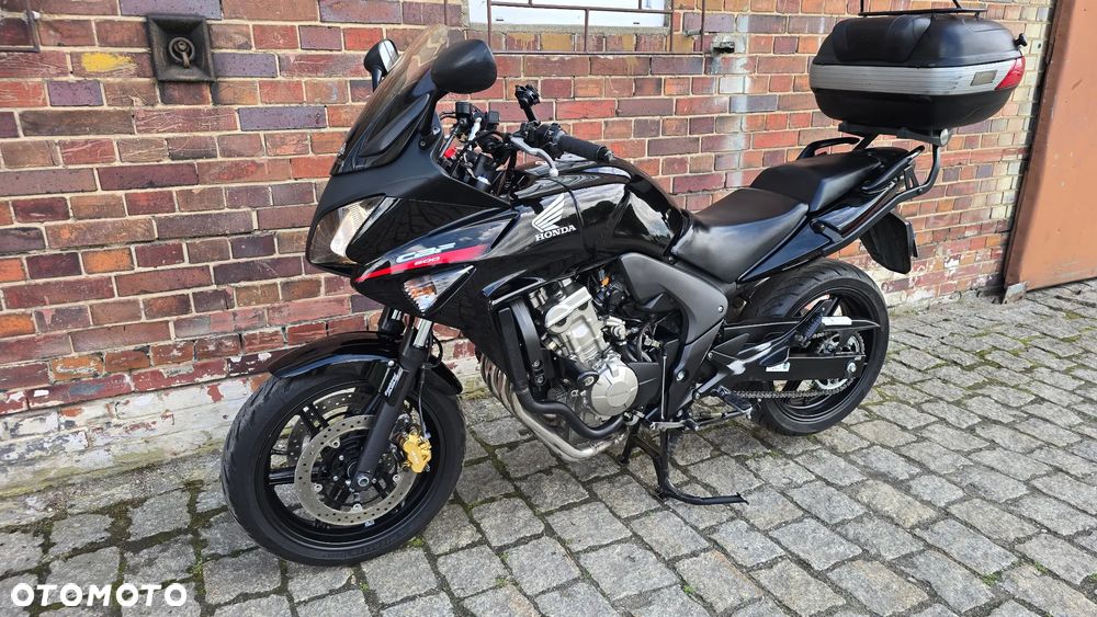 Honda CBF - 2