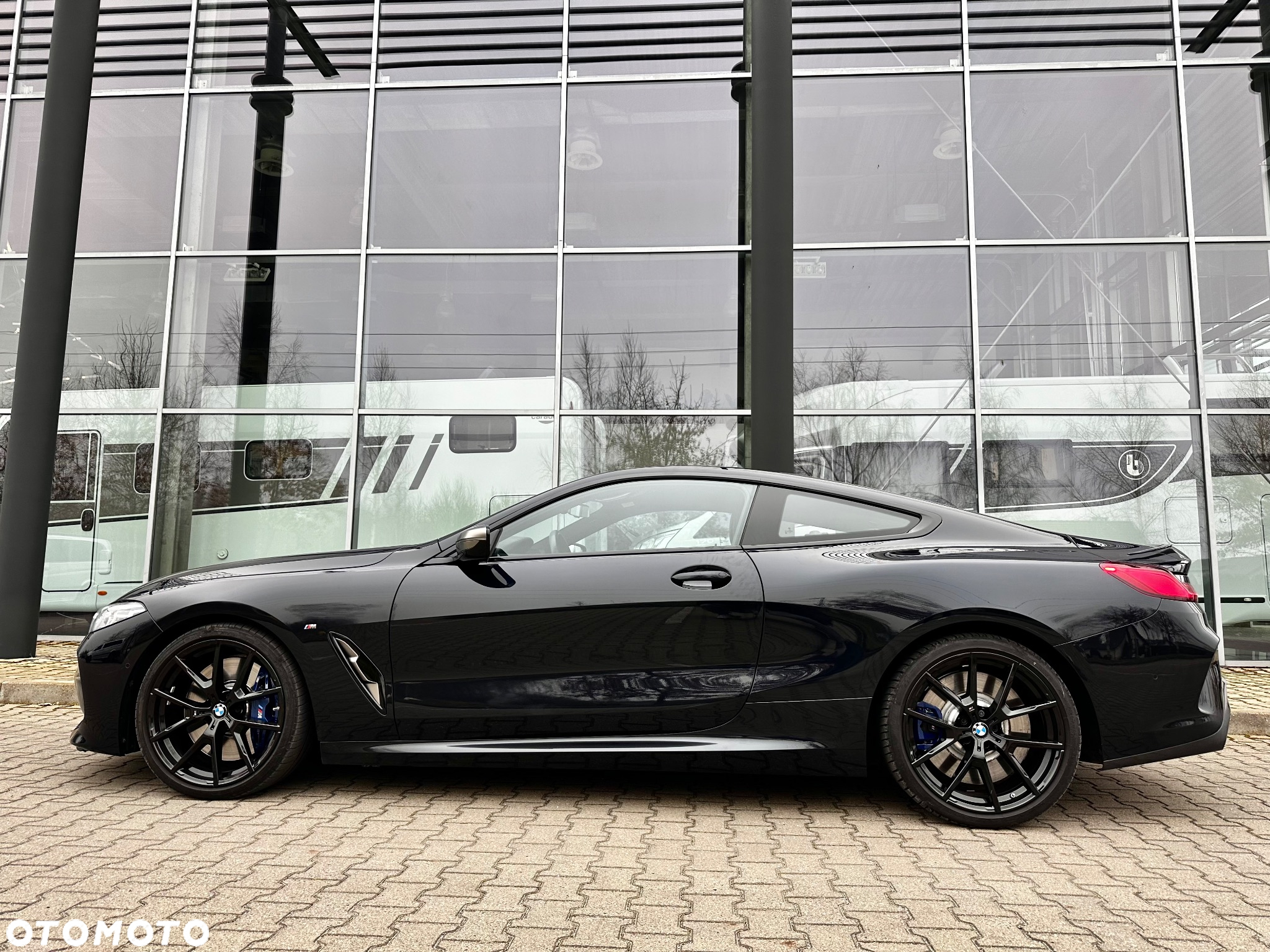 BMW Seria 8 M850i xDrive - 32
