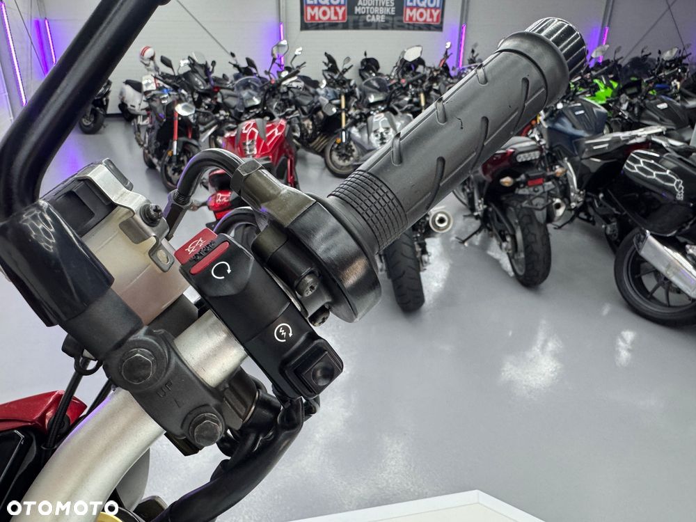 Honda CB - 34