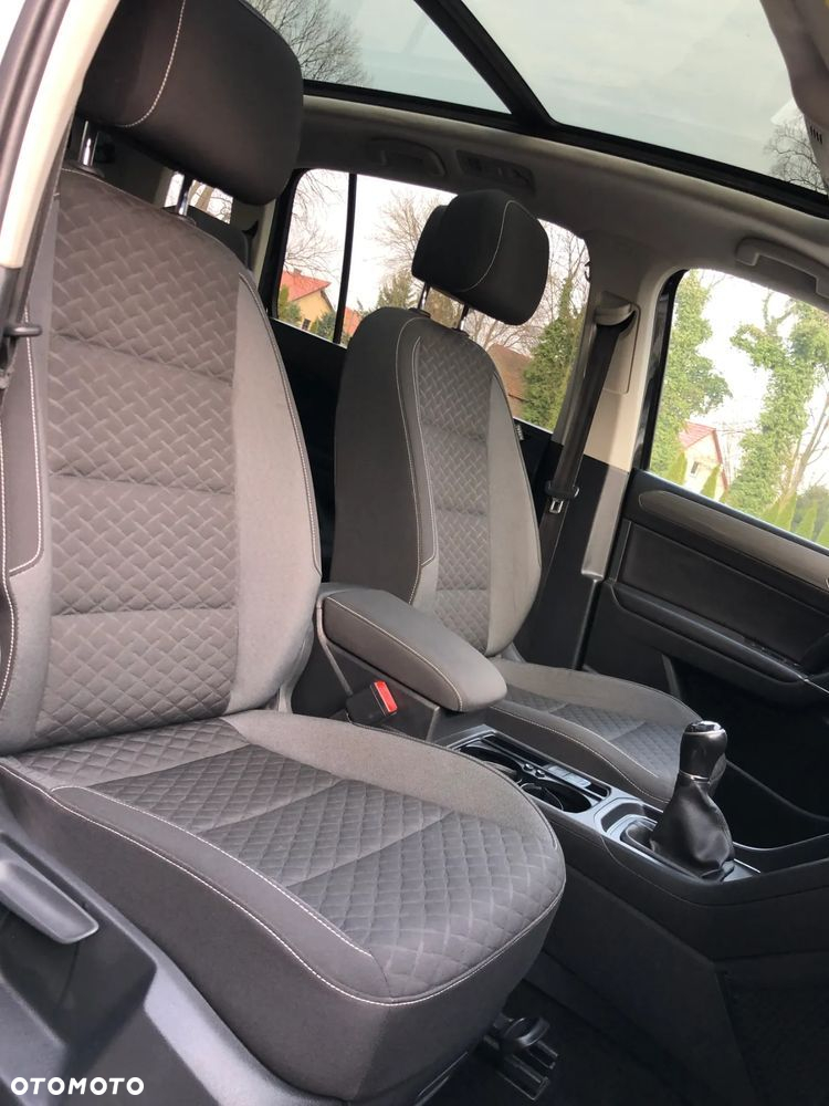 Volkswagen Touran 1.5 TSI ACT OPF Join - 9