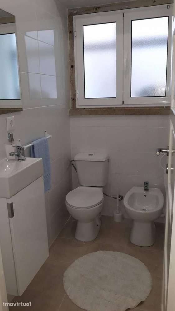 Quarto - localizado em Arroios Lisbon - Grande imagem: 2/11