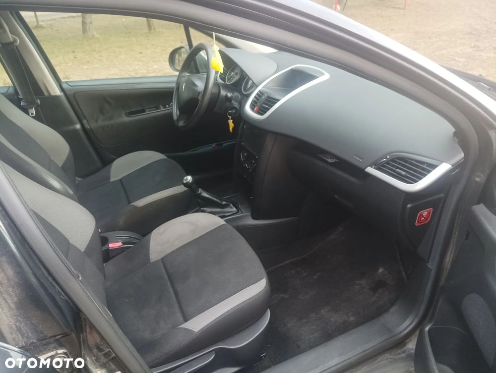 Peugeot 207 1.4 16V Sporty - 9